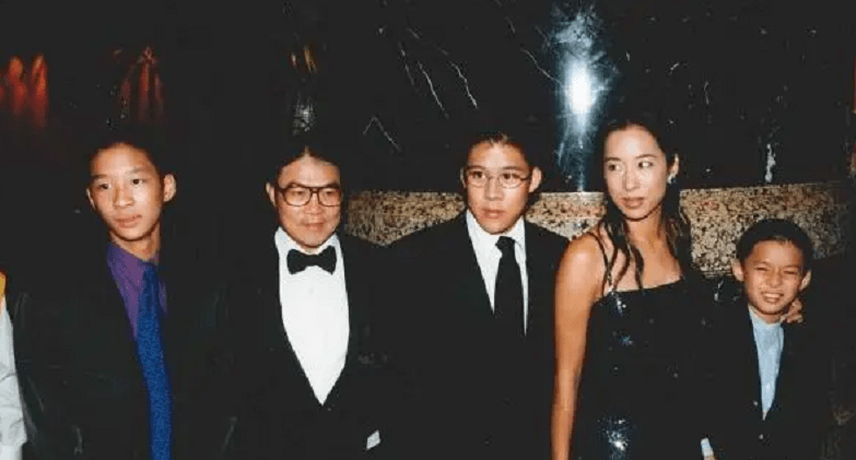 一二三四视频社区:04-05-16-20-33-48N:24,一二三四视频社区,探索数字时代的社区魅力与活力 —— 来自数字编码 04-05-16-20-33-48N 与时间节点 24 的独特视角 一二三四视频社区:04-05-16-20-33-48N:24,一二三四视频社区,探索数字时代的社区魅力与活力 —— 来自数字编码 04-05-16-20-33-48N 与时间节点 24 的独特视角