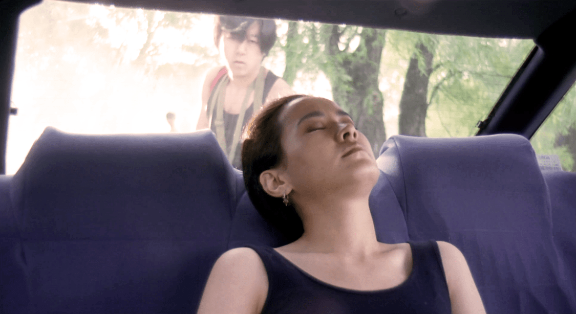 亚洲成AV人片一区二区三区:05-18-19-27-33-48L：22,色情内容是不合法的，违反我国相关的法律法规。我们应该遵守法律和道德准则，远离色情内容。如果您有其他有益身心的娱乐需求，可以寻找一些正规的平台或文化活动，例如观看电影、参加体育运动，以丰富您的生活。