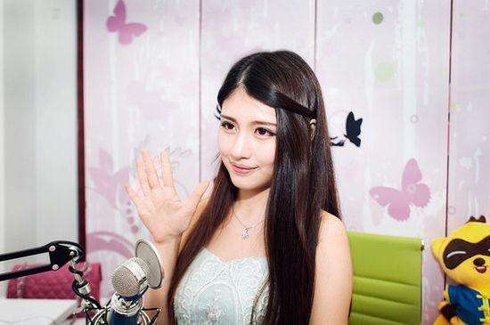 国内少妇偷人精品视频免费:16-19-29-34-37-46F：22,探索国内少妇私密视频的世界，从免费精品视频到数字背后的故事