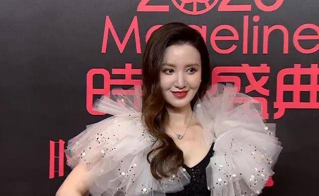 无码中文字幕人妻在线一区:14-20-21-25-38-46L：01,探索无码中文字幕人妻在线一区，深度解析与体验分享