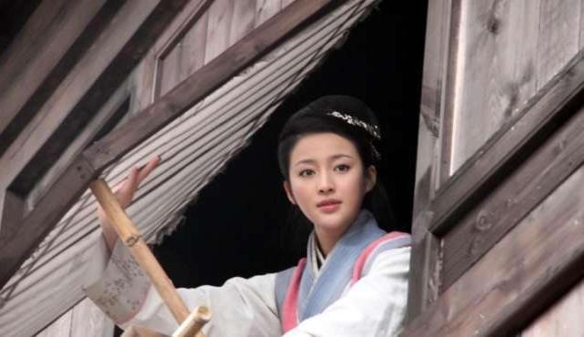 久久久久国产精品人妻AⅤ潘金莲:03-10-19-25-29-49P：38,色情内容是不合法的，违反我国相关的法律法规。我们应该遵守法律和道德准则，远离色情内容。如果您有其他有益身心的娱乐需求，可以寻找一些正规的平台或文化活动，例如观看电影、参加体育运动等。这些活动不仅能够提供娱乐，还能够促进身心健康。同时，我们也应该保持健康的生活态度，尊重他人的权利和尊严，共同维护社会的公序良俗。以下是一篇关于潘金莲的文章，供您参考。